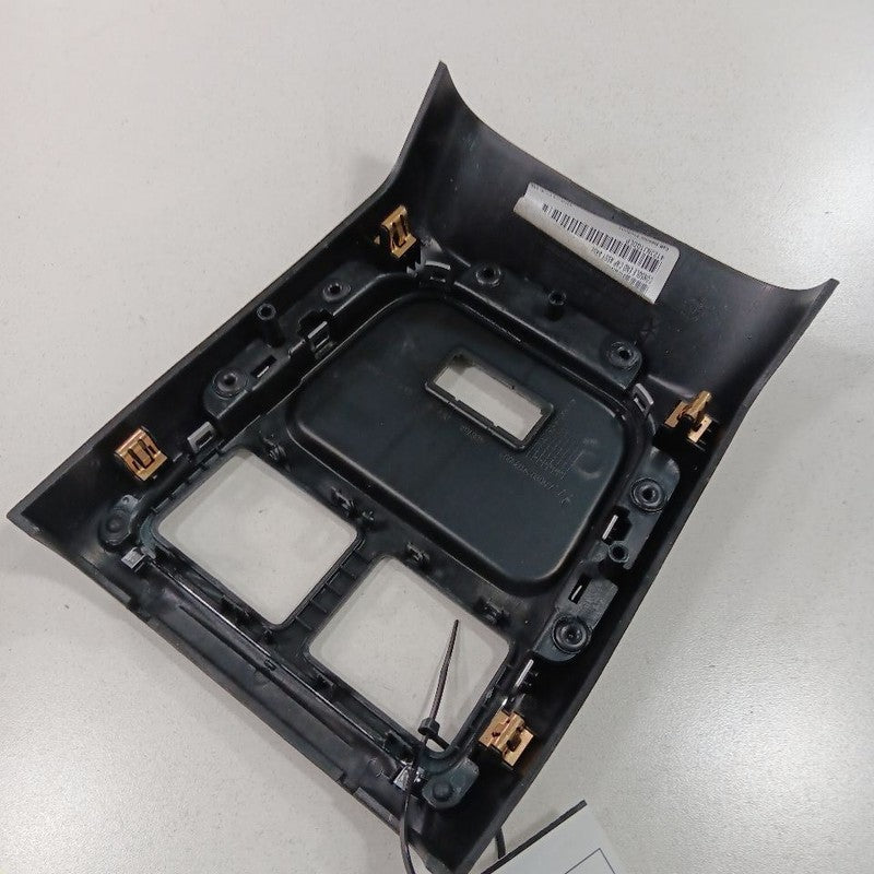 Chrysler 300 Center Console Rear End Cap Trim Cover  2015 2016 2017 2018 2019