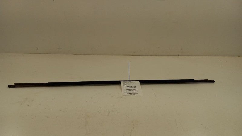 Chevy Malibu Door Glass Window Weather Strip Trim Front Left 2013 2014