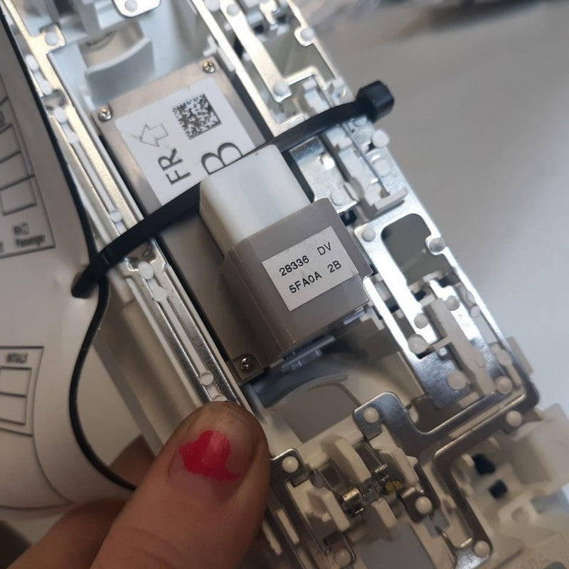 Nissan Versa Dome Light Roof Lamp  2023 2022 2021 2020