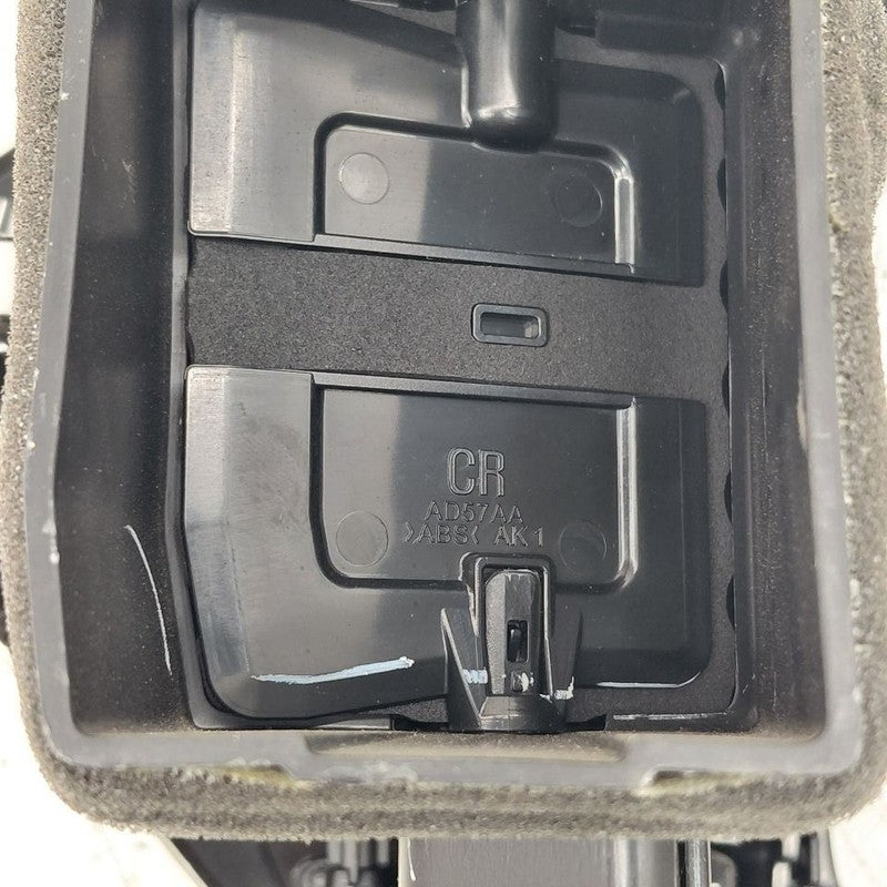 Kia Sorento Dash Air Vent Center Middle  2018 2017 2016