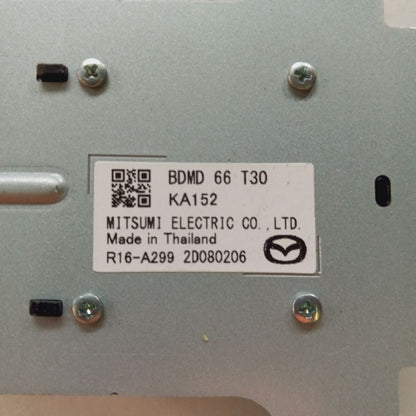 Mazda 3 Outer Mobile Phone Antenna Module {BDMD66T30} 2023 2022 2021