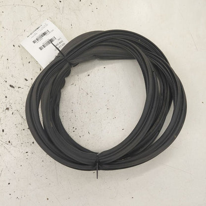 Nissan Rogue Trunk Lid Hatch Door Rear Back Rubber Seal  2021 2022 202