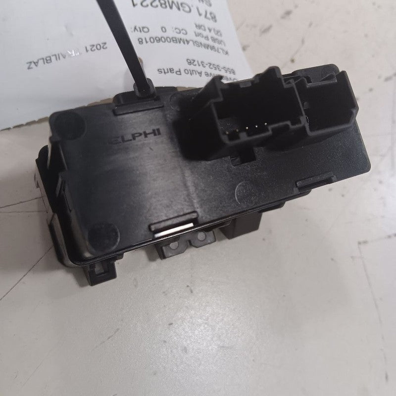 Chevy Trailblazer USB Plug In Hub Port  2021 2022 2023 2024 2025