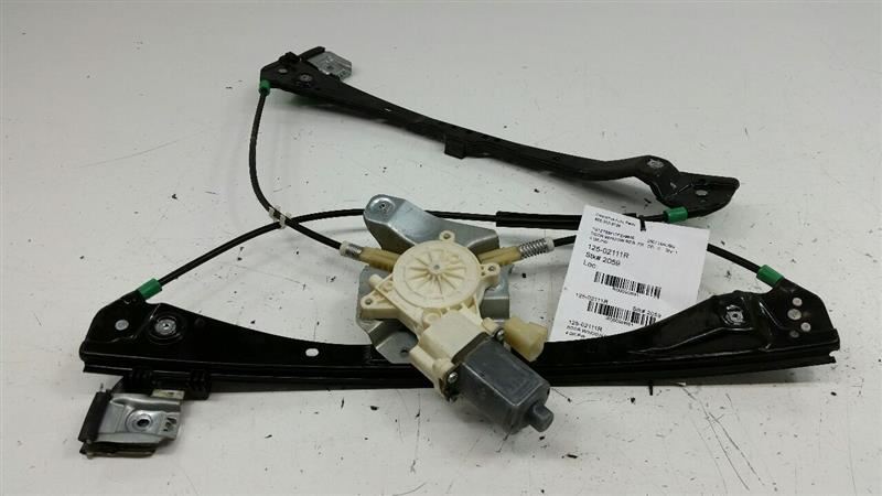 25802960 Passenger Right Front Power Window Regulator Motor Track 04-08 CHEVY MALIBU