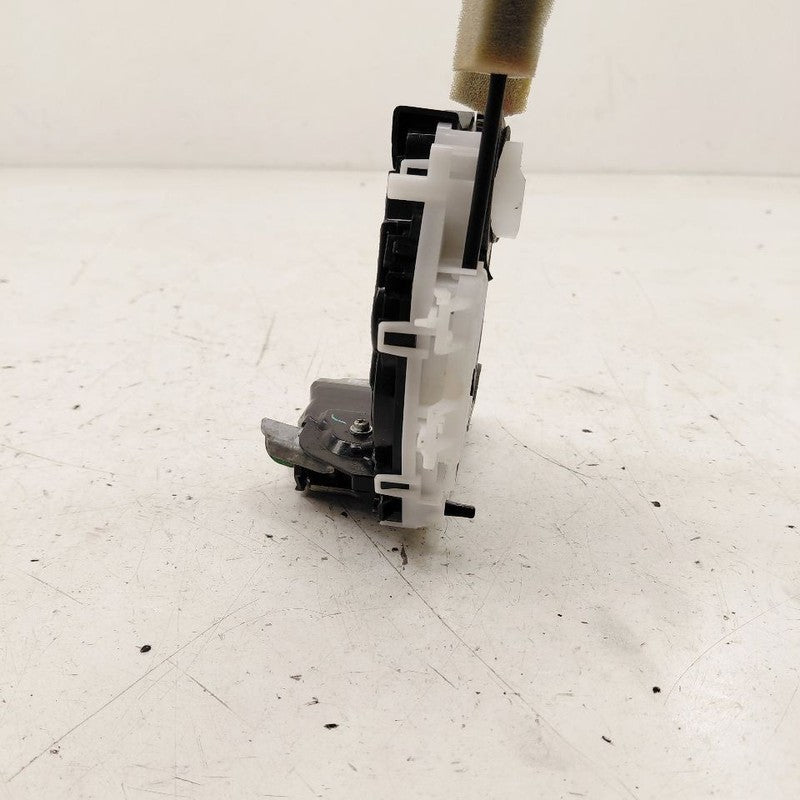 Honda CR-V Door Latch Lock Right Passenger Rear  2017 2018 2019