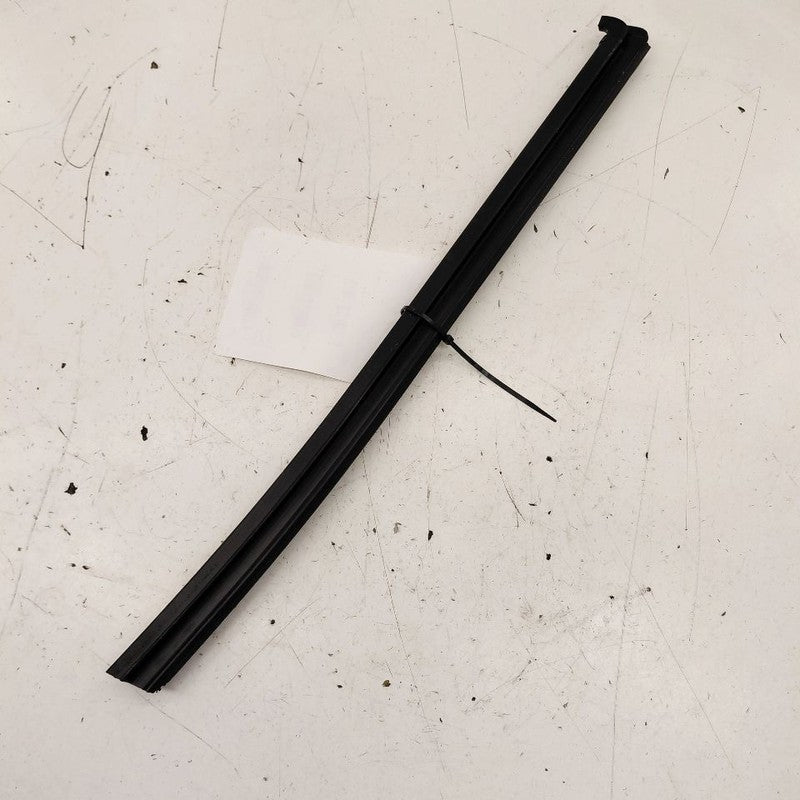 Buick Encore GX Left Rear Weather Strip Interior  2020 2021 2022 2023