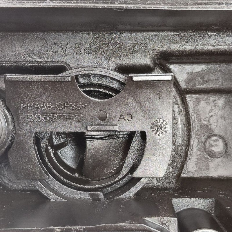 Chevy Trax Engine Cylinder Head Valve Cover  1.4 2022 2021