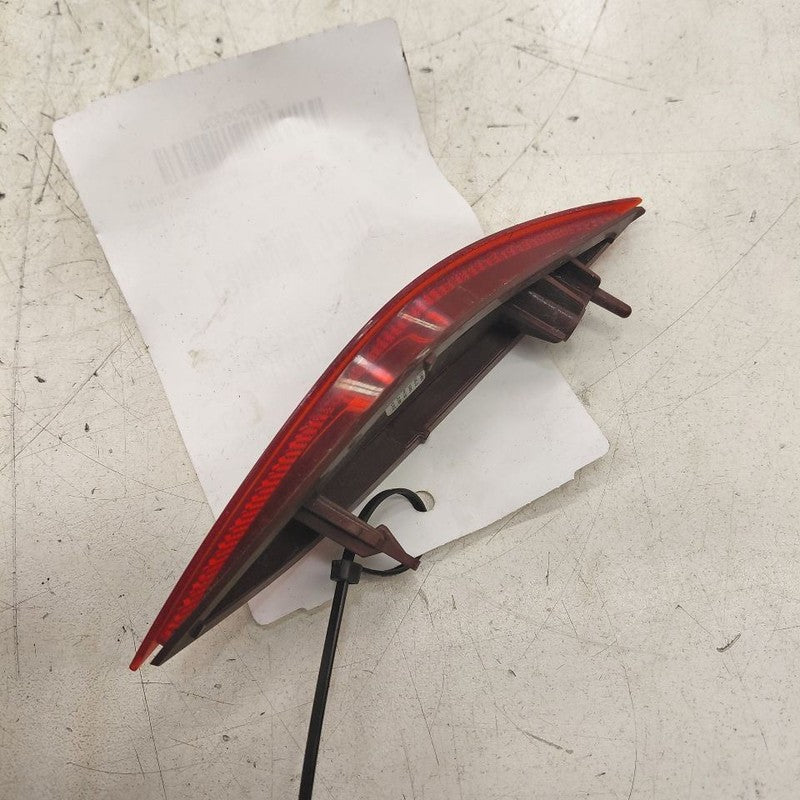 Toyota Prius Passenger Right Rear Side Reflector  2022 2021 2020