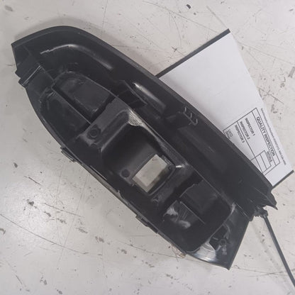 Chevy Trailblazer Window Switch Bezel Trim Right Front 2021 2022 2023 
