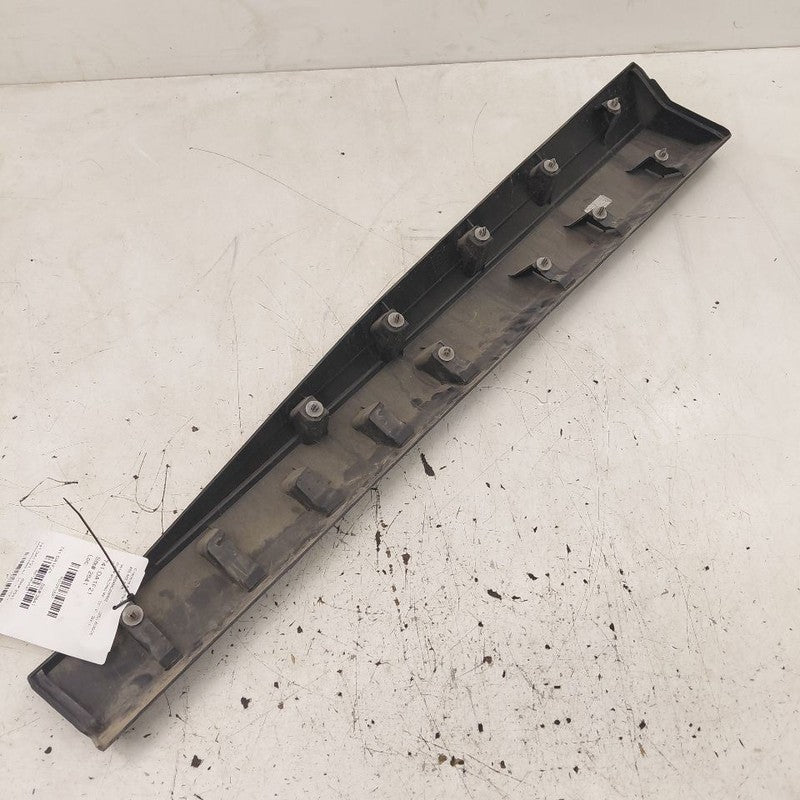 Nissan Rogue Door Molding Trim Strip Right Passenger Side Front  2021 