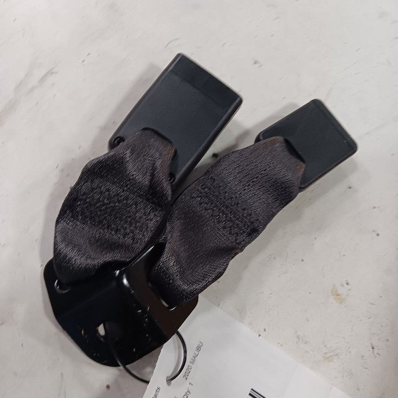 Chevy Malibu Seat Belt Buckle Latch Right Passenger Rear Back 2019 2020 2021