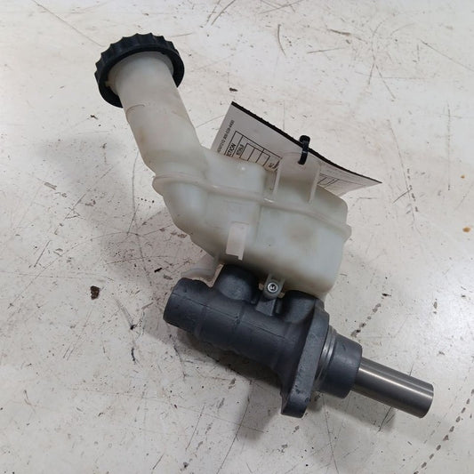 Brake Master Cylinder Fits 11-20 Mitsubishi Outlander Sport
