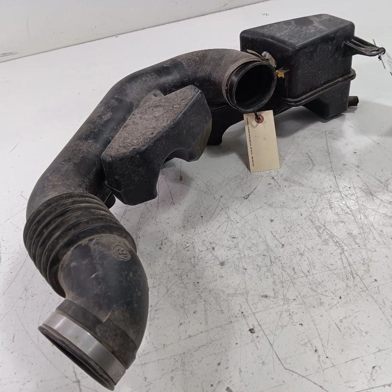 Subaru Forester Air Cleaner Tube Intake Hose  2.5 2016 2017 2018 OEM