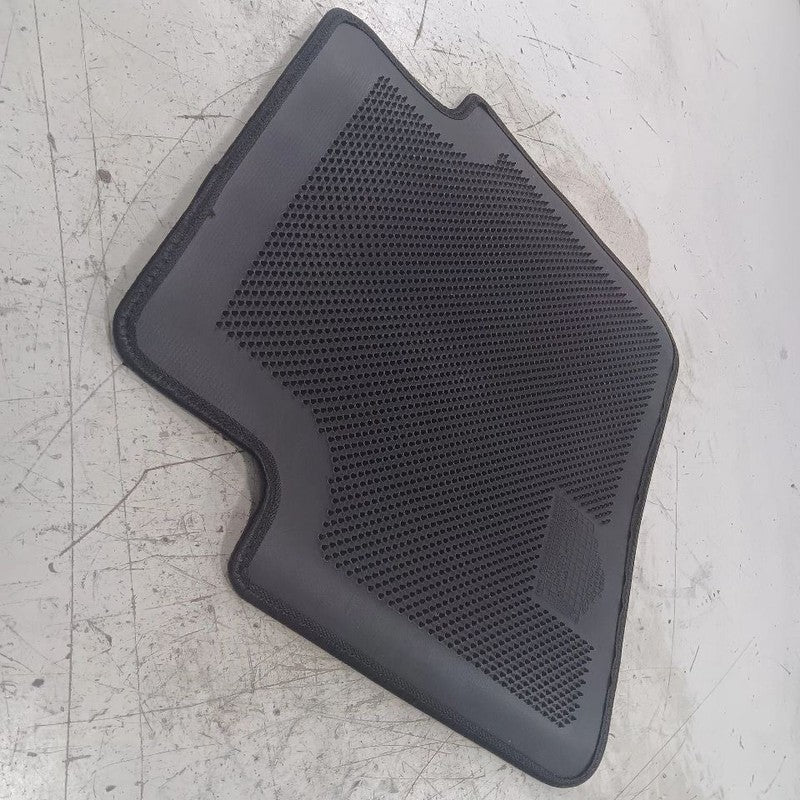 Hyundai Elantra Floor Mat Right Passenger Side Rear  2017 2018 2019 2020