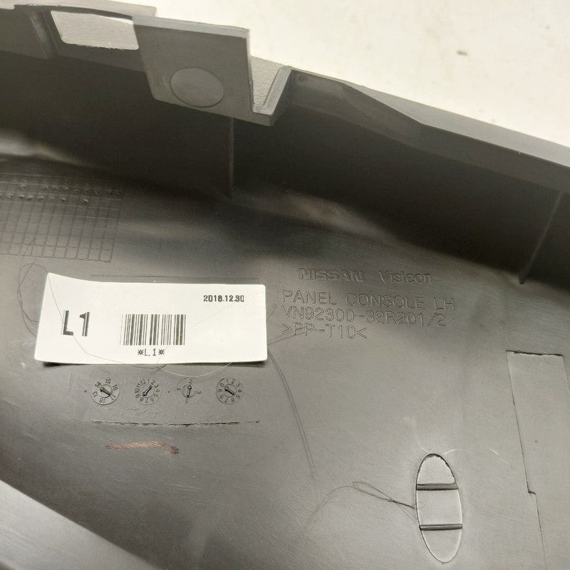 Nissan Rogue Driver Left Side Upper Center Console Trim 2017 2018 2019