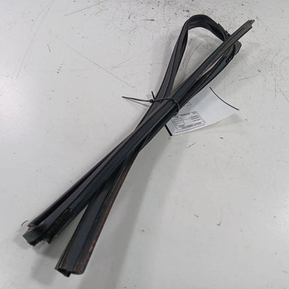 INFINITI Q50 Door Glass Window Seal Rubber Right Passenger Rear Back  2014 2015 