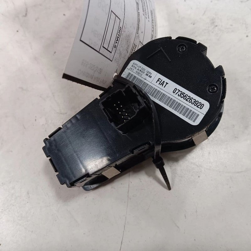 FIAT 500 Headlight Switch Head Light Lamp  2017 2016 OEM