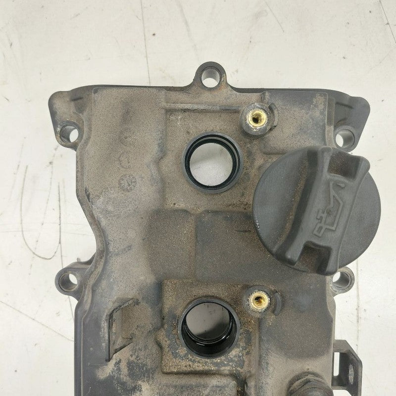 Nissan Rogue Engine Cylinder Head Valve Cover  2.5 2017 2018 2019 OEM