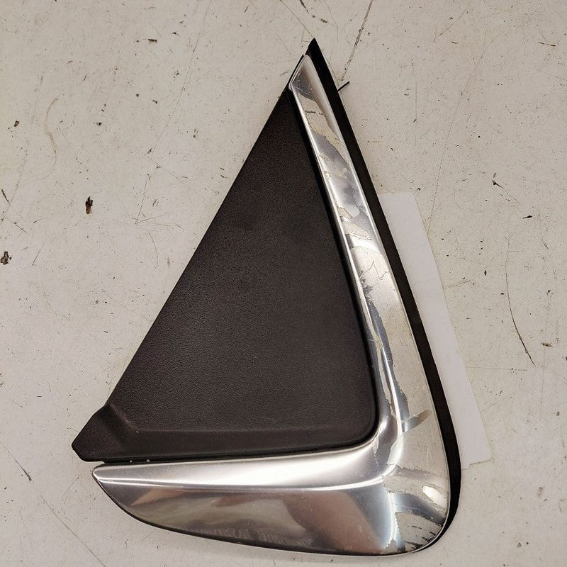Chevy Volt Left Rear Quarter Trim Moulding 2019 2018 2017 2016 OEM