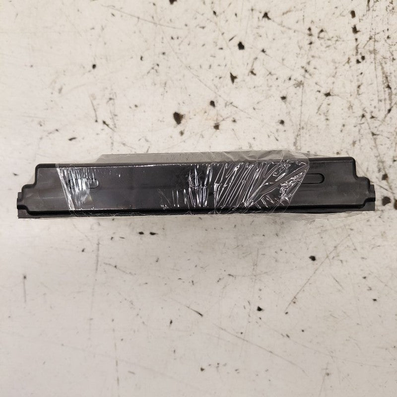 Cadillac CT6 Body Control Module BCM {13517451} 2018 2017 2016