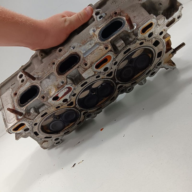 Passenger Right Engine Cylinder Head 3.5L Without Turbo 13-19 Ford Explorer