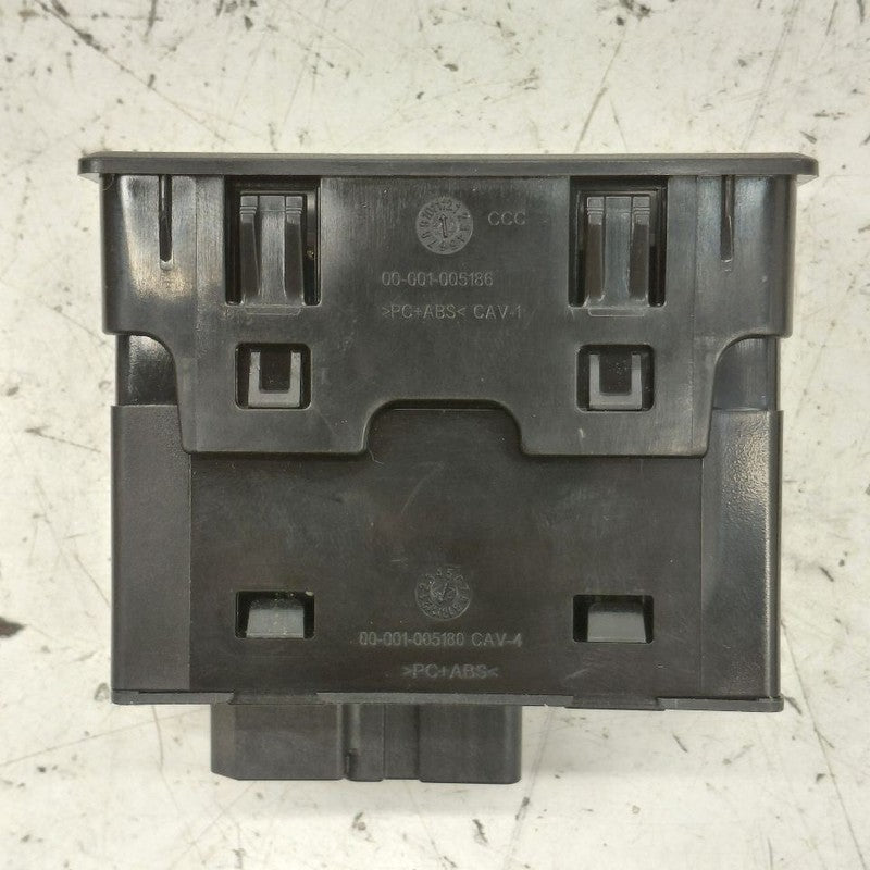 Chevy Equinox USB Plug In Hub Port  2024 2023 2022