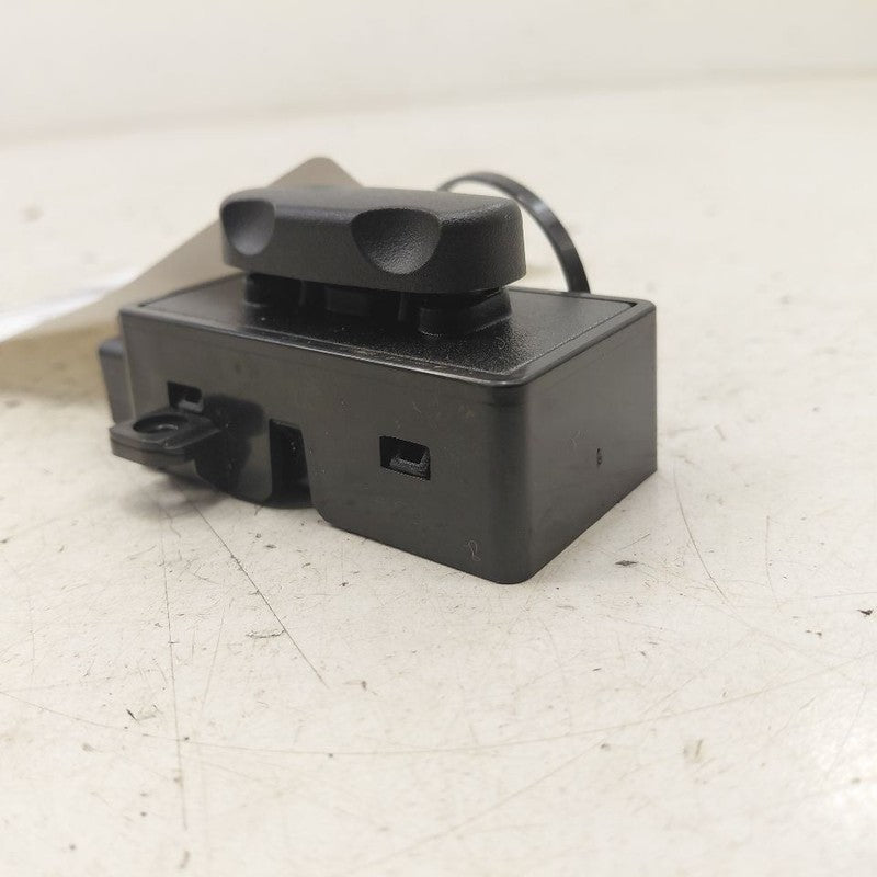 Chevy Trax Seat Switch Left Driver Power Seat Control  2022 2021