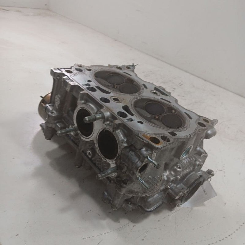 Passenger Right Engine Cylinder Head 2.5L Fits 20-23 Subaru Legacy OEM