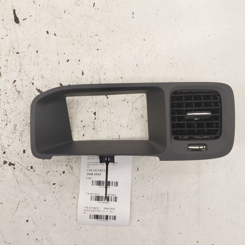 Volvo S60 Radio Bezel Trim Dash Surround  2013 2014 2015
