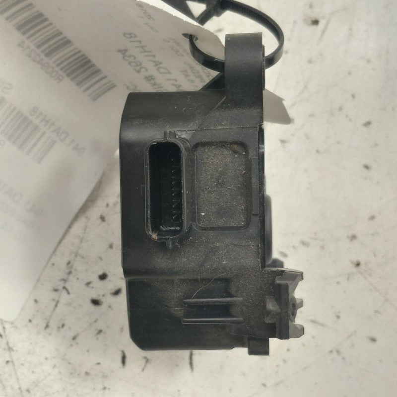 Nissan Versa Note Gas Pedal  2019 2018 2017