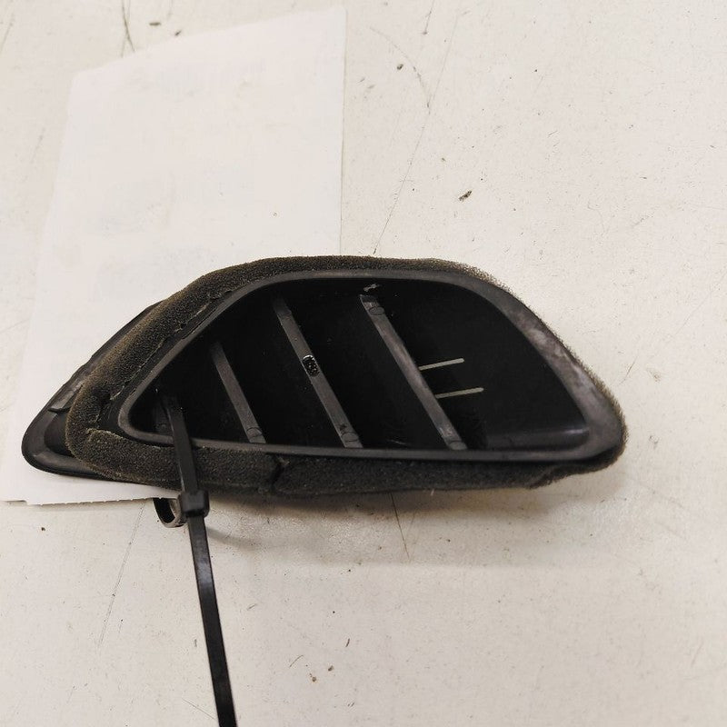 Chevy Trailblazer Defrost Vent Left Driver Side  2023 2022 2021