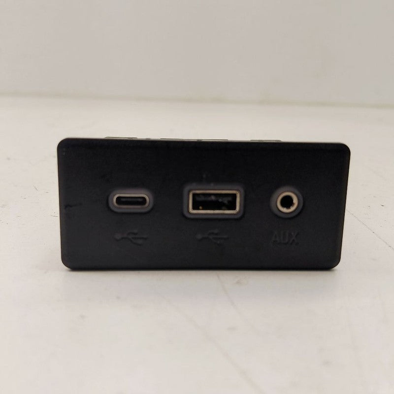 Buick Encore GX USB Plug In Hub Port  2020 2021 2022 2023