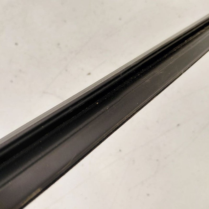 Chevy Trailblazer Right Front Weather Strip Interior  2023 2022 2021