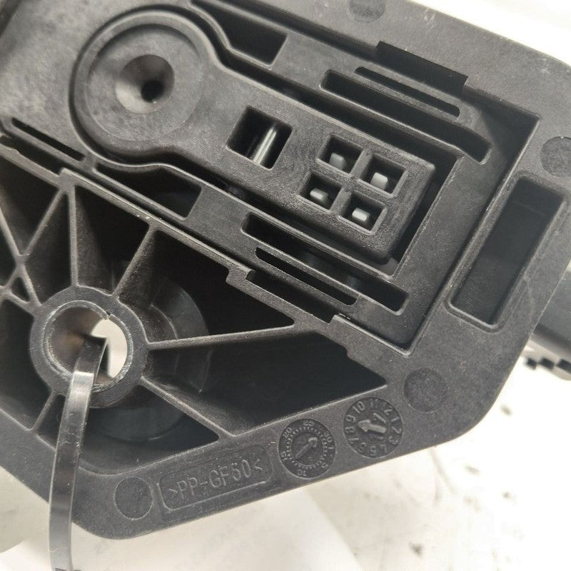 Alfa Romeo Stelvio Gas Pedal  2018 2019 2020 2021