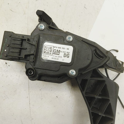 Cadillac XTS Gas Pedal      2016 2017 2018