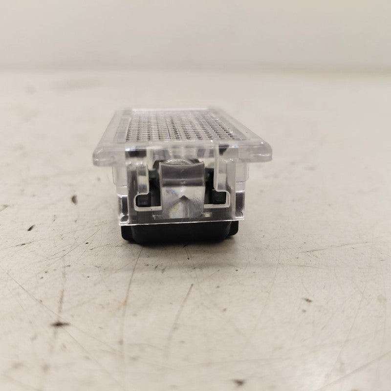Kia Sorento Dome Light Roof Lamp  2018 2017 2016