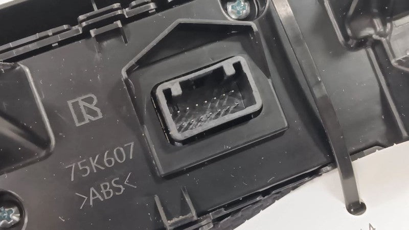 Temperature Control Front Heat Heater AC Switch ID 55900-42470 Fits 19