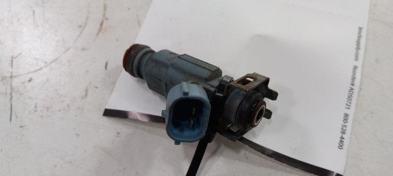 Fuel Injection Injector 2.4L Fits 99-05 Hyundai Sonata OEM