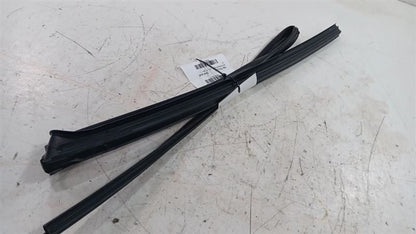 Toyota Camry Door Glass Window Seal Rubber Right Passenger Rear Back  