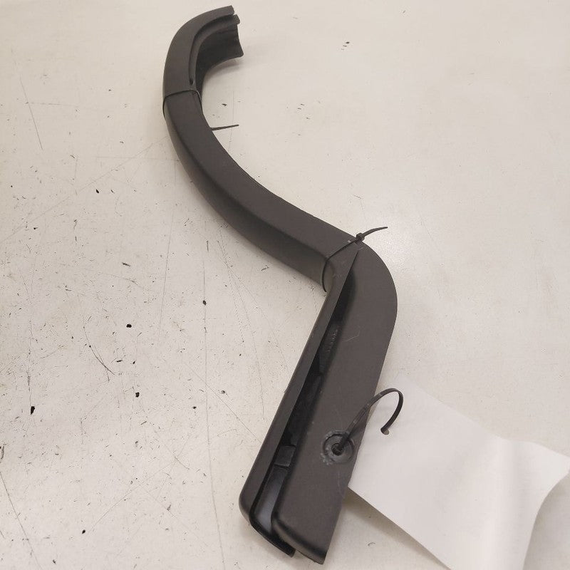 Chrysler 300 Trunk Hinge Trim Covers {1KL47TRMAA} 2017 2018 2019