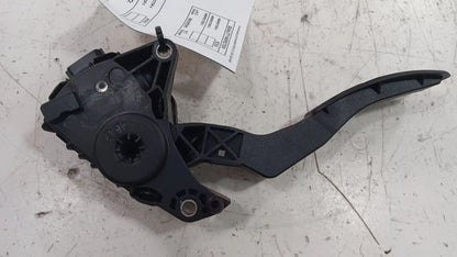 Nissan Rogue Gas Pedal 2014 2015 2016 2017 2018 2019 2020 OEM