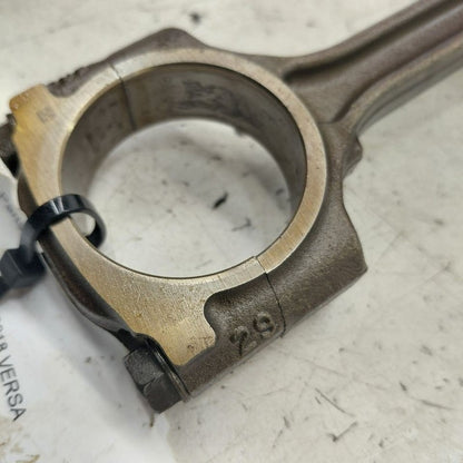 Nissan Versa Note Single Piston With Connecting Rod   1.6 2019 2018 20