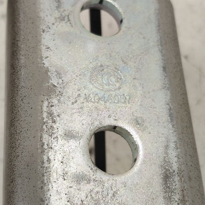 Hyundai Kona Door Hinge Set Right Front Passenger  2021 2020 2019