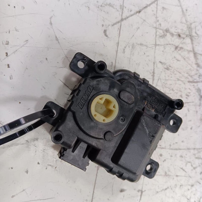 Mazda CX-9 Flap Door Motor Heater AC Door Actuator  2016 2017 2018 OEM