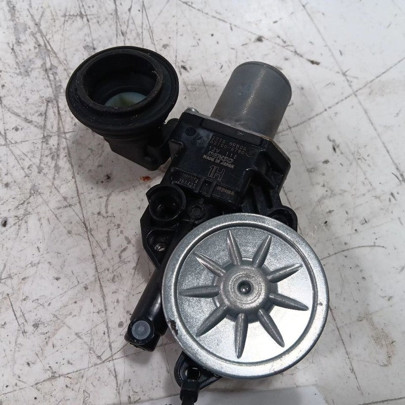 Left Rear Power Window Motor Fits 18-23 Nissan Kicks