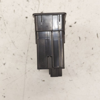 Chevy Equinox USB Plug In Hub Port  2024 2023 2022