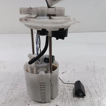 Gas Fuel Pump Assembly Fuel Tank Mounted Fits 18-23 Nissan Kicks