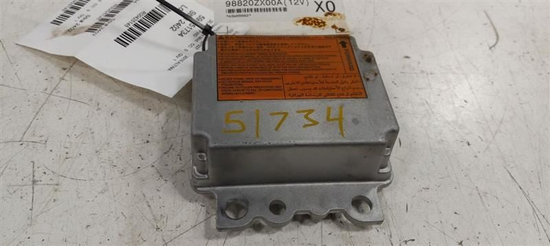 98820ZX09A Front With Side Center Console Sedan 10 Nissan Altima