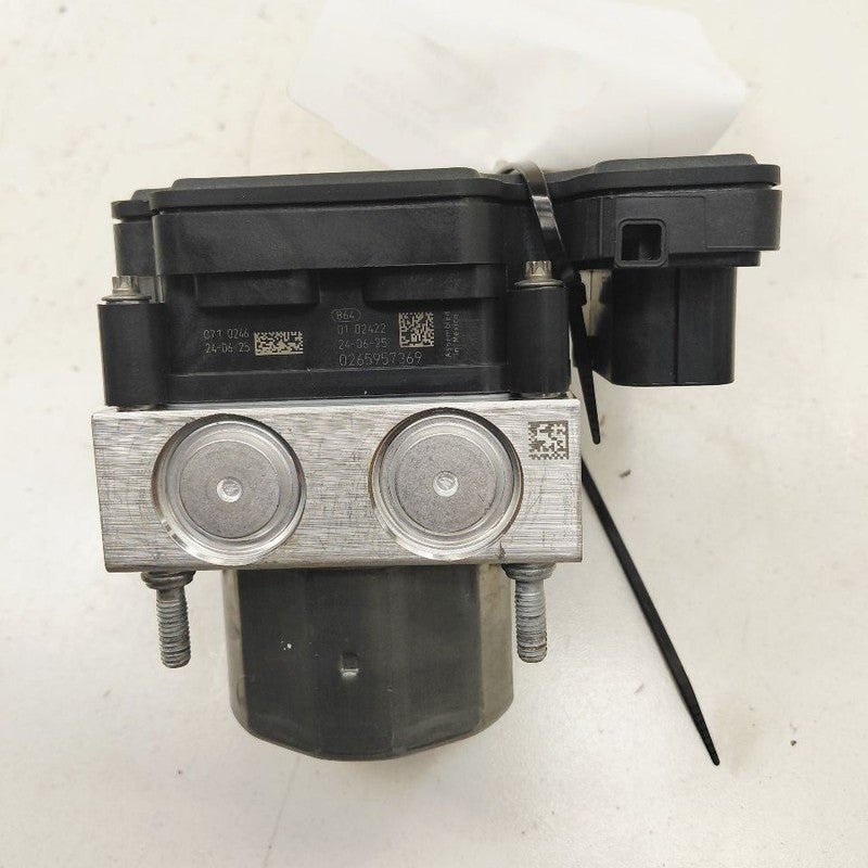 Anti-Lock Brake Part Pump Actuator ID 47660-5ES0B Fits 20-24 Nissan Ve