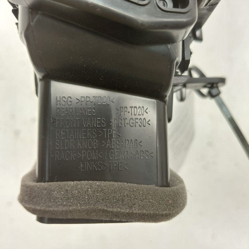 Chevy Equinox Dash Air Vent Right Passenger  2024 2023 2022